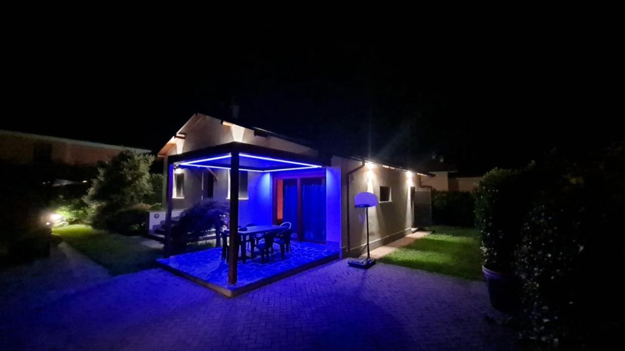 Villa Iris -Pet Friendly Stay - Garden - Private Parking- Bike Friendly Holiday House Colico Luaran gambar